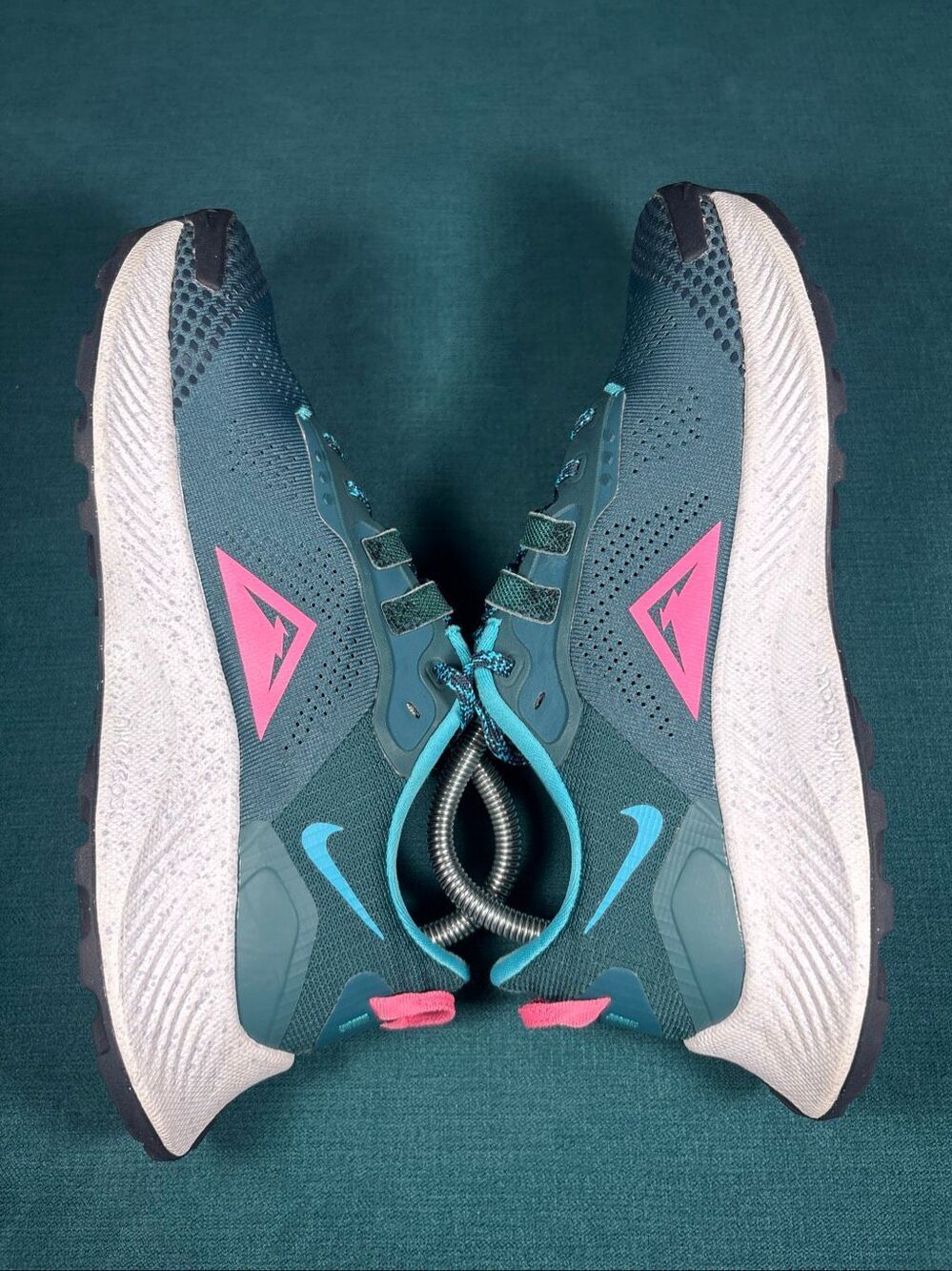 Nike Pegasus Trail 3 Teal Pink Womens Size 9.5 Running Shoes DA8698-300 - Picture 5 of 8